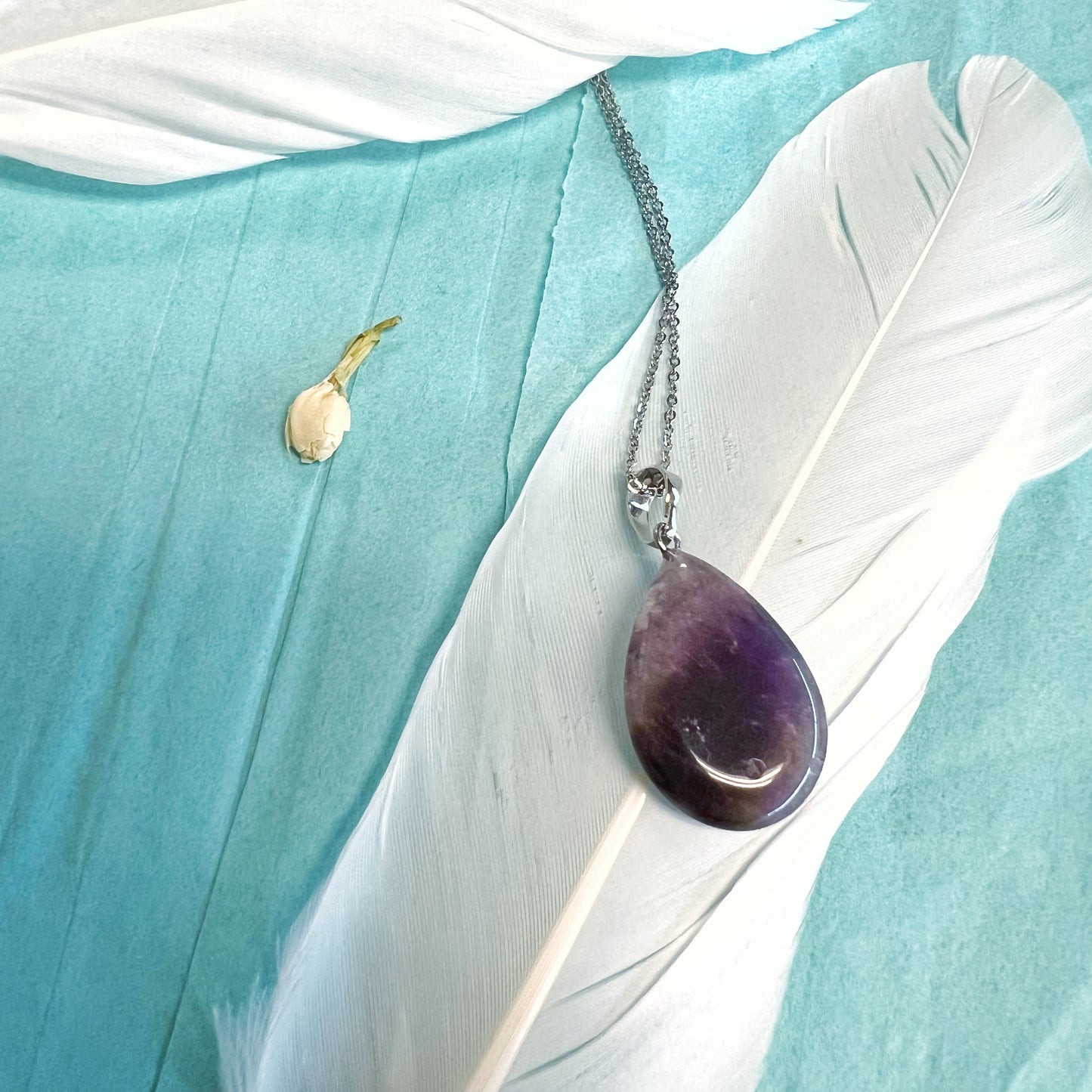 Teardrop Gemstone Necklace